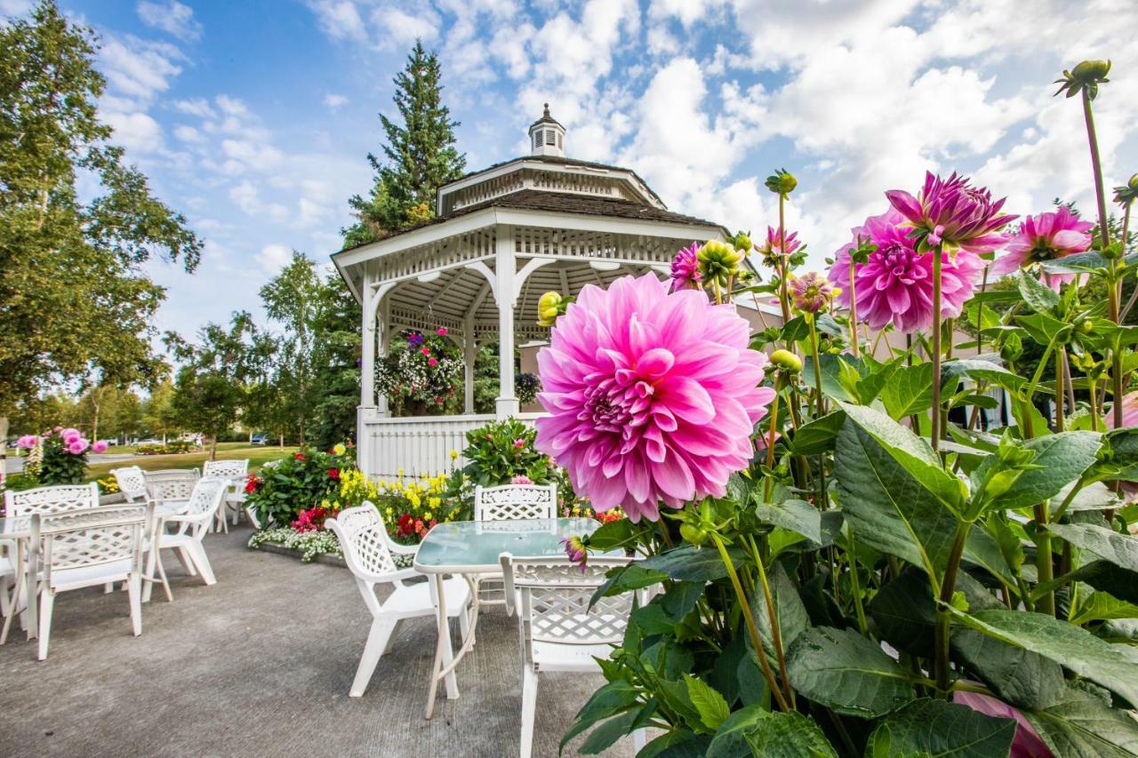 Wedgewood Resort Fairbanks Buitenkant foto